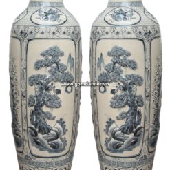 Lộc bình tứ cảnh đắp nổi Bát Tràng