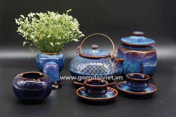 ấm trà Bát Tràng