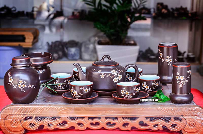 ấm trà Bát Tràng