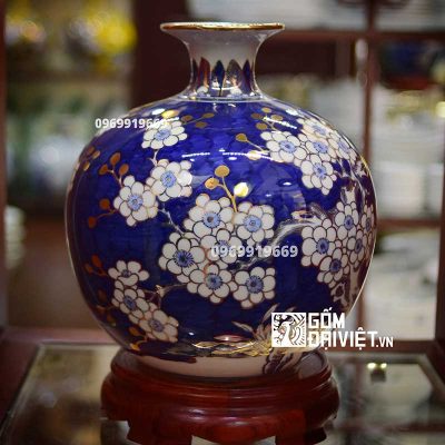 bình hút tài lộc băng mai