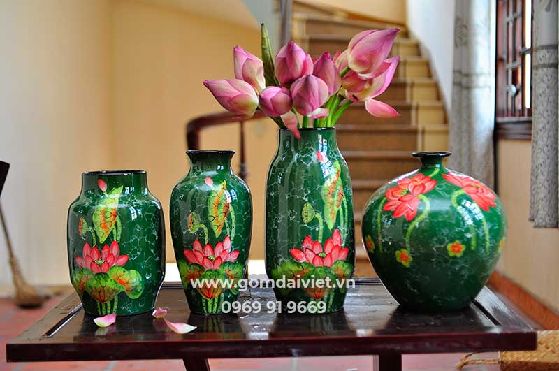 Cách trang trí nhà đẹp với lọ hoa bát tràng - Gốm Đại Việt