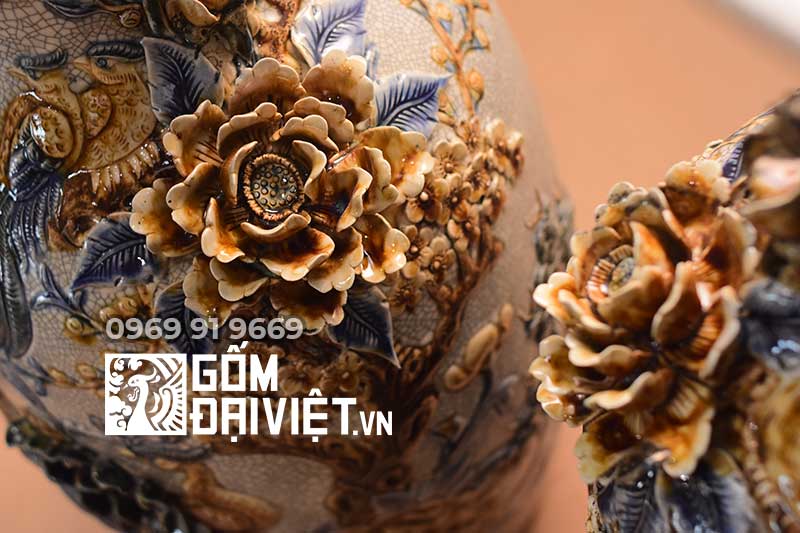 gốm sứ đắp nổi Bát Tràng