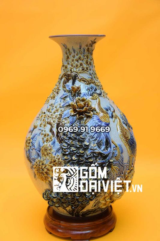 tỳ bà đắp nổi men rạn cổ