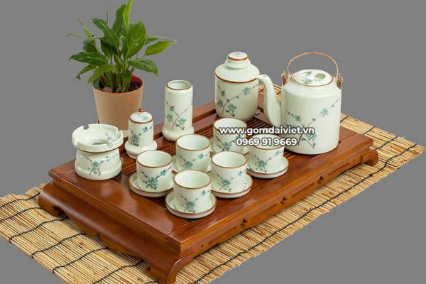 cách chọn ấm chén bát tràng