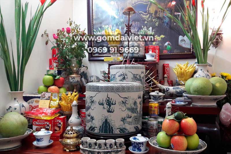 bát hương Bát Tràng