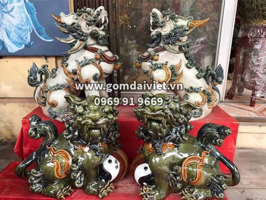 tượng lân gốm sứ