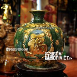 bình hút tài lộc đắp nổi heo dát vàng 24K màu xanh ngọc