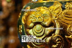 bình hút tài lộc đắp nổi heo dát vàng 24K màu xanh ngọc