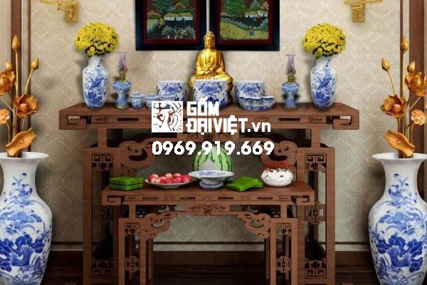 Cách bài trí lọ lộc bình trên bàn thờ