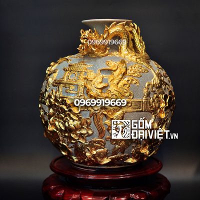 Bình hút tài lộc cá chép hóa rồng dát vàng đắp nổi Bát Tràng