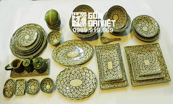 Tiêu chuẩn nào để chọn một bộ bát đĩa Bát Tràng đẹp