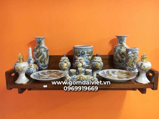 Bàn thờ phật treo tường