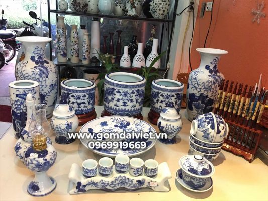 Bàn thờ phật treo tường