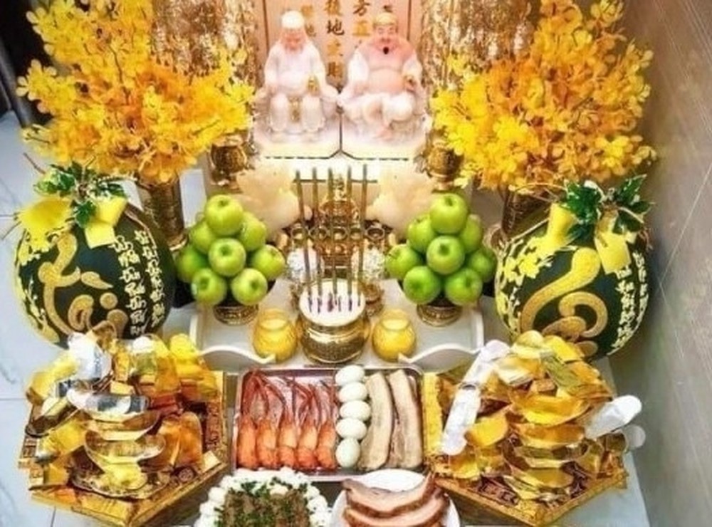 mâm cúng bàn thờ thần tài