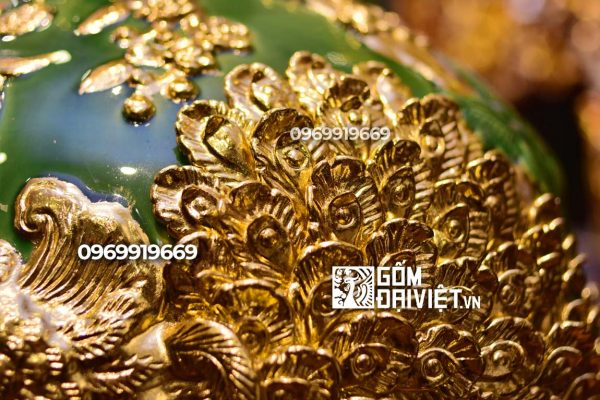 Bình hút tài lộc chim công men ngọc lục bảo dát vàng Bát Tràng