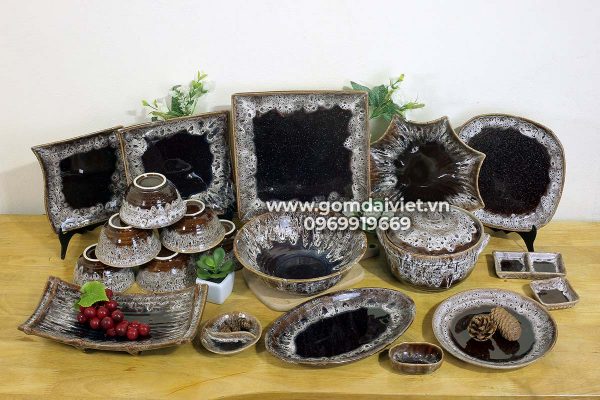 Bộ bát đĩa bát tràng men hỏa biến sóng biển nâu