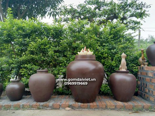 Chum sành ngâm rượu Bát Tràng loại nào tốt nhất hiện nay?