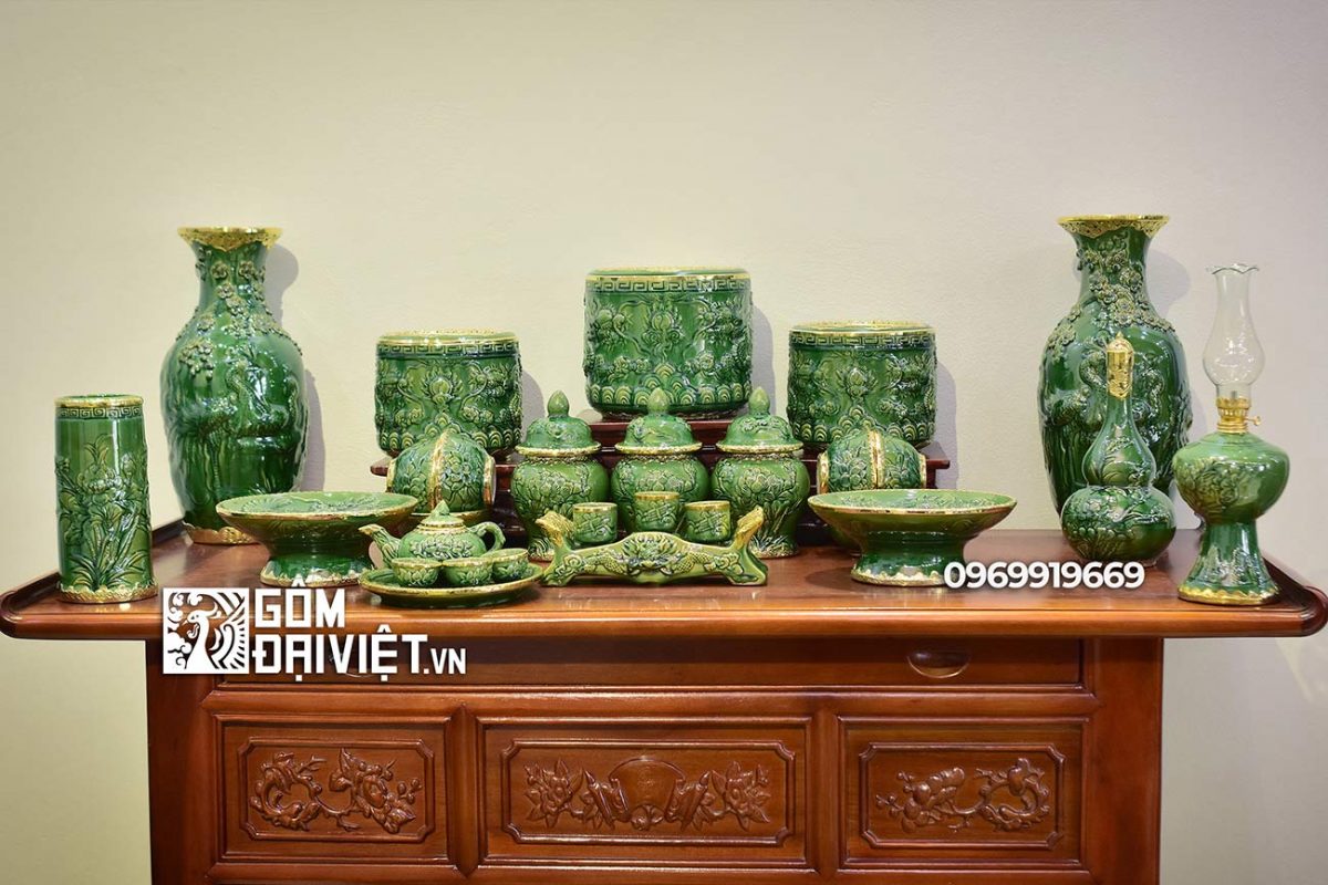 Bộ đồ thờ Bát Tràng cúng gia tiên men ngọc lục bảo cho ban nhỏ