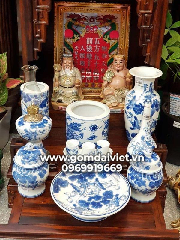 Cách xem ngày thỉnh ông Địa Thần Tài theo tuổi chuẩn 2019