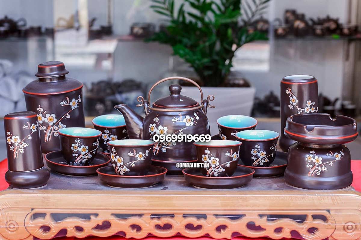 ấm chén bát tràng quà tặng sếp nữ