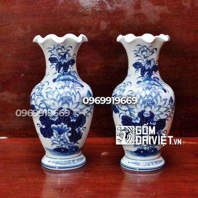 Lộc bình men rong vẽ sen