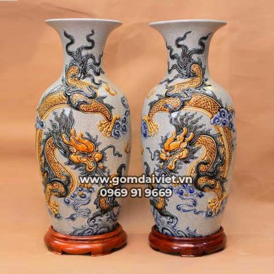 Lộc bình rồng đắp nổi men rạn