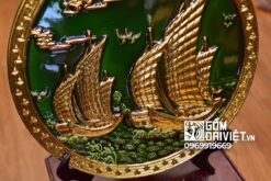 Quà tân gia nhà mới đĩa cảnh thuận buồm xuôi gió dát vàng men lục bảo 40cm