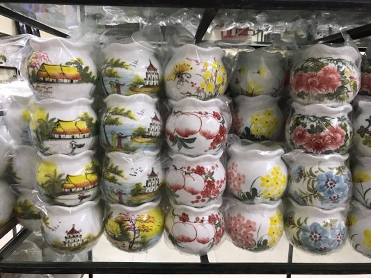 Địa chỉ bán đèn xông tinh dầu tốt nhất