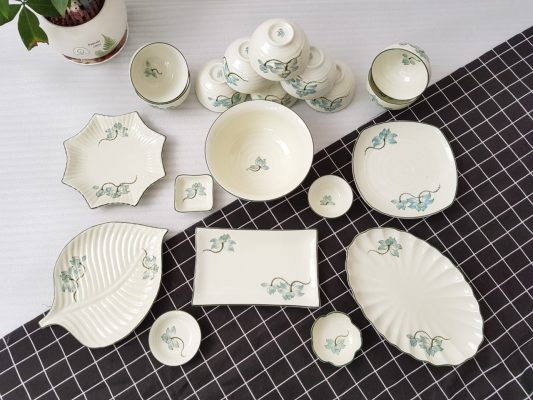 Bộ bát đĩa bát tràng quà biếu sếp nữ
