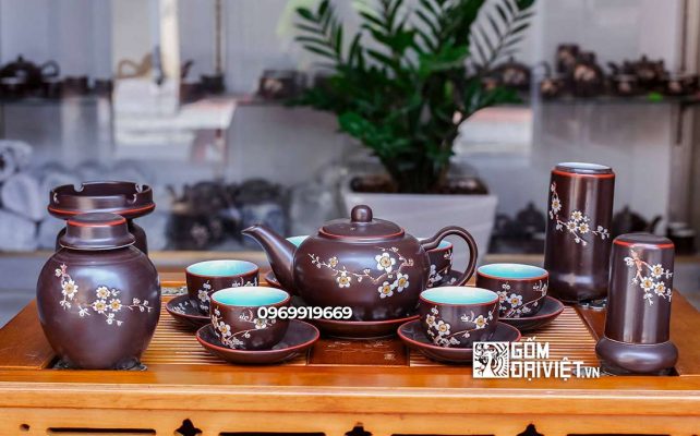 Bộ ấm chén men khử cao cấp quà biếu sếp nữ