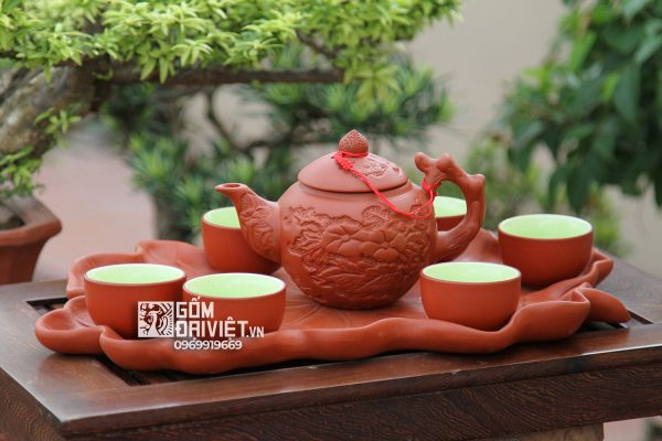 Ấm chén tử sa Bát Tràng quà tết biếu sếp