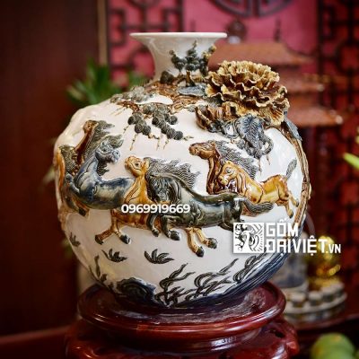 Bình hút tài lộc mã đáo thành công quà tặng sếp về hưu