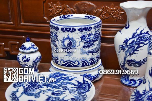 Bộ đồ thờ bằng sứ Men Lam Đắp Nổi Họa Tiết Rồng