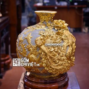 Bình hút lộc - Công đào đắp nổi - men rạn dát vàng 18K 35cm