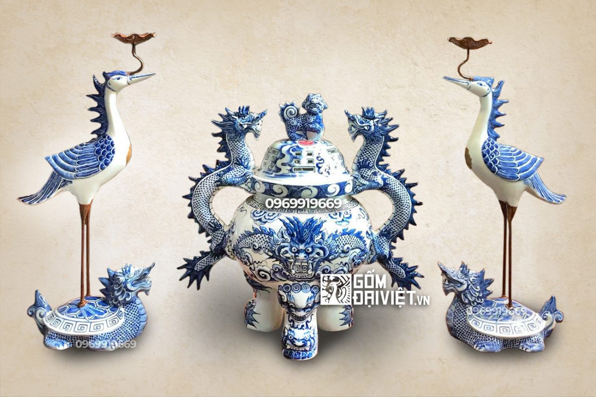 Bộ đỉnh hạc lư hương gốm sứ men lam đắp nổi Bát Tràng 50cm