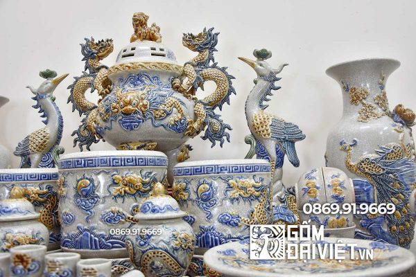 Bộ đồ thờ bằng Gốm Men Rạn Cổ Đắp Nổi Bát Tràng Số 12