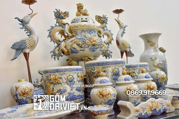 Bộ đồ thờ Men Rạn Chung cư gốm sứ đắp nổi 1m53