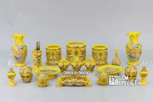 Bộ Đồ Thờ Gia Tiên Men Vàng Vẽ Vàng 24K Đắp Nổi S2