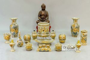 Bộ Đồ Thờ Phật Đắp Hoa Sen Men Rạn Vẽ Vàng