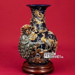 Bình tỏi công đào đắp nổi men xanh coban H45cm