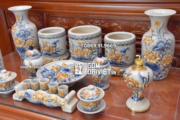 Set Đồ Thờ Men Rạn Bát Tràng Hoa Sen Nổi C5