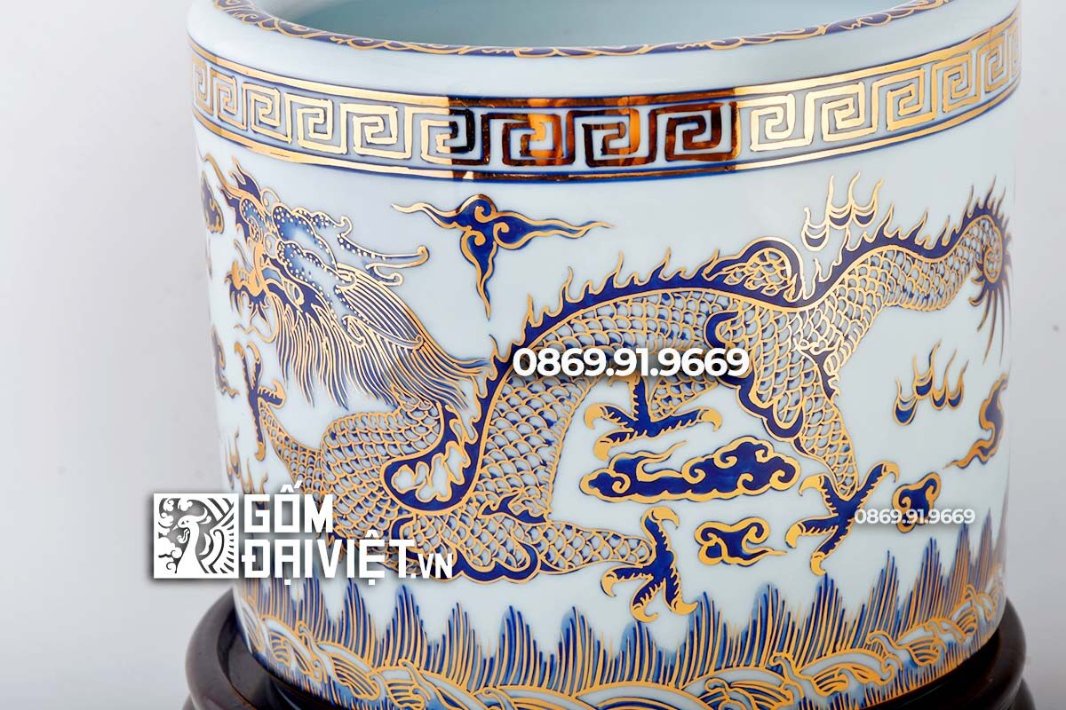 ý nghĩa bát hương rồng 4 móng