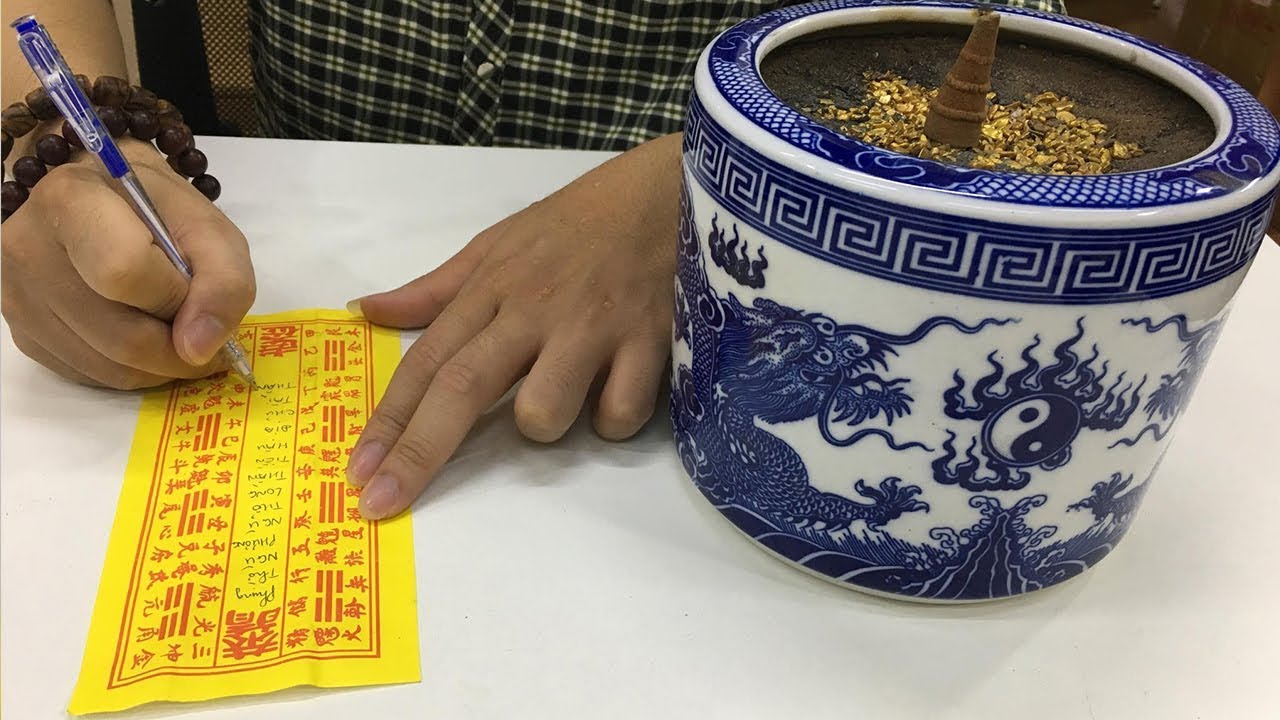 nên bỏ gì trong bát hương