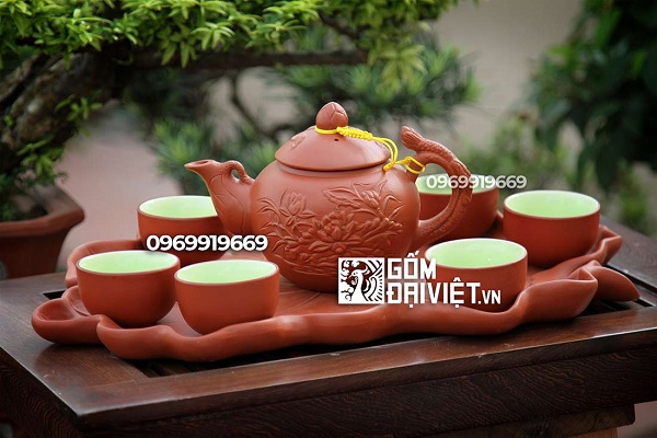 Am Chen Tu Sa Bat Trang Dat Do