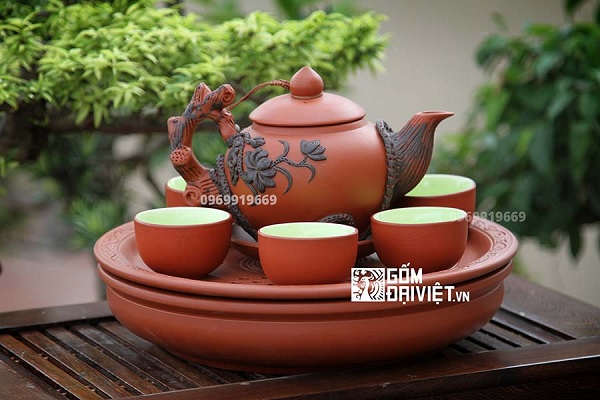 Tai Sao Nghe Nhan Gom Chuong Phoi Men Toi O Vo Va Men Sang Ben Trong Long Chen Bat Trang 5524